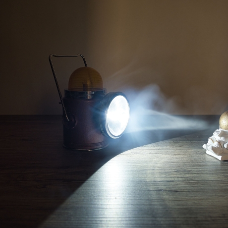 Rosa Handlampe: British Empire -Dualbetrieb- gelbe Signalleuchte und Scheinwerfer -getrennt schaltbar, Akkubetrieb und LED Aufrüstung  - 9E3