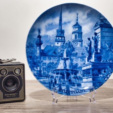 Sammelteller, Städteteller: Stuttgart - Berlin Design - blaues Porzellan  - Made in Germany - mit Karton - 8C1 - TOP Zustand
