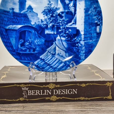 Sammelteller: Die Dachstube / Carl Spitzweg - Berlin Design - blaues Porzellan  - Nummer 10 von 5000 - mit Karton - TOP Zustand - 8D2