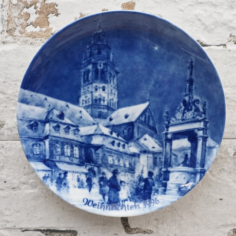 Weihnachtsteller - 1996: Weihnachtsabend in Mainz, Berlin Design - blaues Porzellan - begrenzte Auflage - Made in Germany - TOP (8E3)