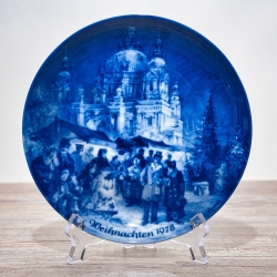Weihnachtsteller - 1978: Weihnachtsmarkt am Berliner Dom - Berlin Design - blaues Porzellan - begrenzte Auflage - Made in West Germany (8C3)