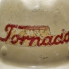 Ein Stück amerikanischer Geschichte: Vintage Sicherheitshelm Tornado aus den frühen USA.  Geschenk für Handwerker und Sicherheitsexperten.