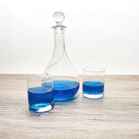 Exklusive Eleganz für Whisky-Genießer – Leonardo Strada Spirale Gold Karaffe & Whiskyglas-Set: 1 Karaffee, 2 Whisky Gläser - leichter Abrieb