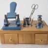 Organizer-Station : Locher, Tacker, Stifthalter, Schubladen  (8C)