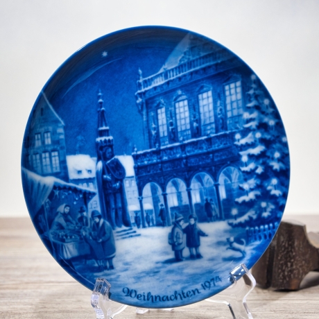 Weihnachtsteller - 1972: Bremen - von Berlin Design - blaues Porzellan - begrenzte Auflage - Made in West Germany - TOP Zustand (8C3)