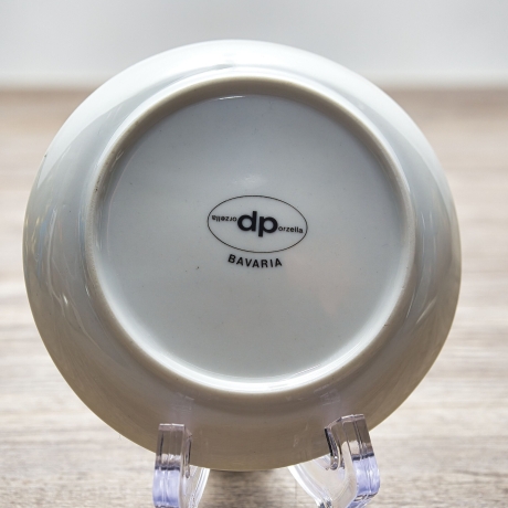 Untersetzer der unbekannten Marke DP Porzella Bavaria -  Städteteller: Lübeck - Das Burgtor  - Made in West Germany - Zustand TOP - 9B1