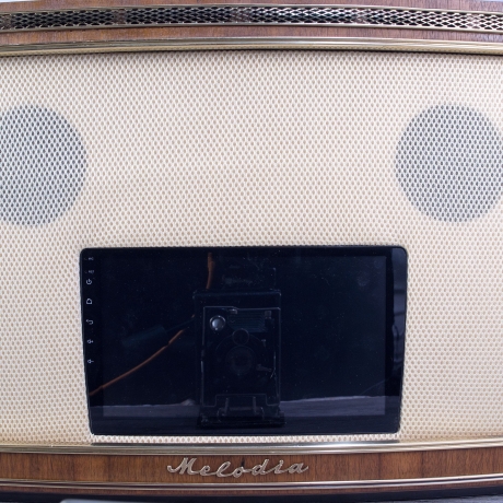 Röhrenradio Retromod: Melodia Radio mit Android Radio (Touchscreen Wifi, Bluetooth) umgebaut - 4 moderne Ground Zero Speaker - Einzelstück