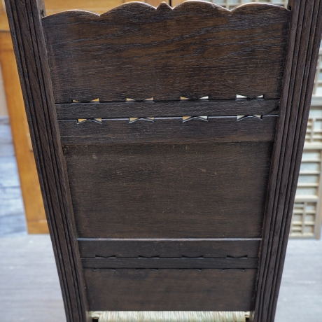 Worpsweder Stuhl um 1910, liebevoll restauriert mit neuer Sitzfläche aus Worpsweder Weide, Versand per Kunst-Spedition