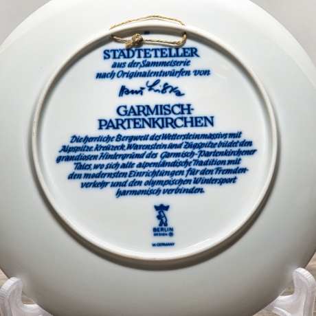Sammelteller, Städteteller: Garmisch Partenkirchen - Berlin Design - blaues Porzellan  - Made in Germany - mit Karton - 8C2 - TOP Zustand
