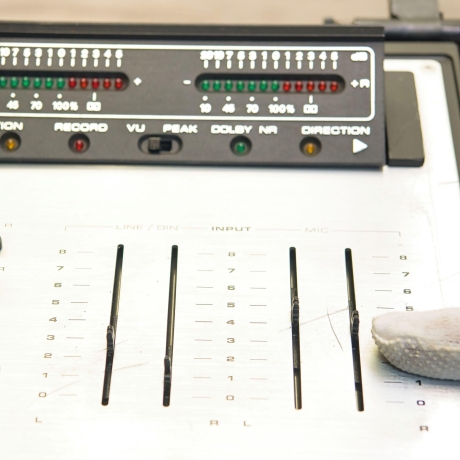 Kappe für Schieberegler des Tape Decks C 939 Dual Stereo -  Made in Germany - Ersatzteil