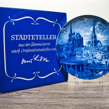 Sammelteller, Städteteller: Aachen - Berlin Design - blaues Porzellan  - Made in Germany - mit Karton - 8D1 - TOP Zustand