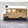 Wiking Mercedes-Benz L406 Johanniter Unfall Hilfe – Maßstab 1:87 – für Mercedes Fans, Ärzte, Sanitäter und Modellauto-Liebhaber H0 1/87