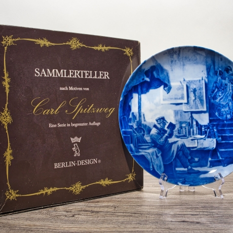 Sammelteller: Der Antiquar / Carl Spitzweg - Berlin Design - blaues Porzellan  - Nummer 7 von 5000 - mit Karton - TOP Zustand - 8D2