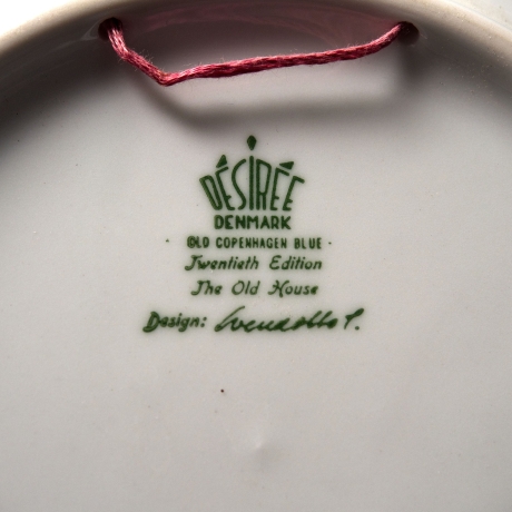 Weihnachtsteller - 1989: Hans Christian Andersen - Das alte Haus - Desiree Denmark Porzellan - Old Copenhagen blue - TOP Zustand (8F)
