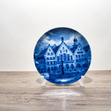 Sammelteller, Städteteller: Frankfurt am Main - Berlin Design - blaues Porzellan  - Made in Germany - mit Karton - 8B1 - TOP Zustand