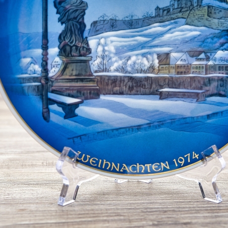 Rosenthal-Weihnachtsteller - 1974 - Entwurf Georg Küspert - Würzburg/Marienburg - Unterglasur- handbemalt - TOP Zustand - 9E3