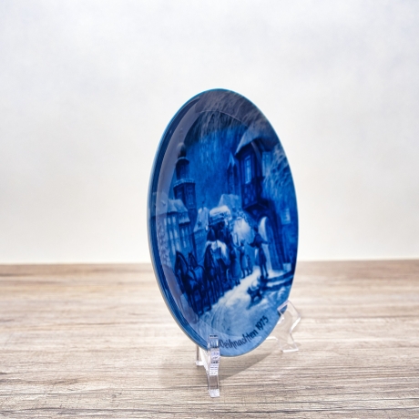 Weihnachtsteller - 1975: Weihnachten in Dortmund - von Berlin Design - blaues Porzellan - begrenzte Auflage - Made in West Germany (8C3)
