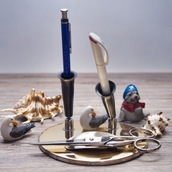 Vintage Deko: Schöner 1-teiliger Stiftehalter, vergoldet und aufbereitet