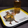 Blechtablett Werbemittel von Teachers Whisky : Pick up a teacher mit Alterspatina, vermutlich 1960 oder 1970er Jahre, Rost und Patina