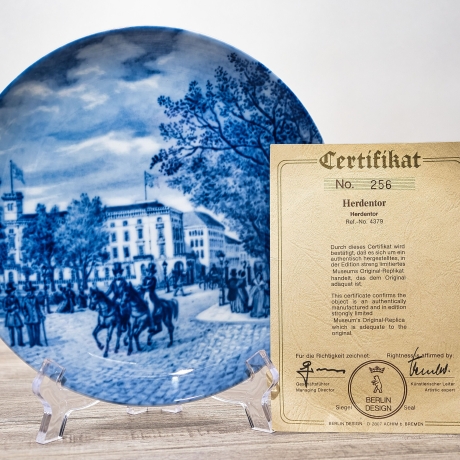 Sammelteller Berlin Design - Serie: Alt Bremen - Das Herdentor  - blaues Porzellan  - Auflage 3.000 - Made in Germany - 9D1 - TOP Zustand