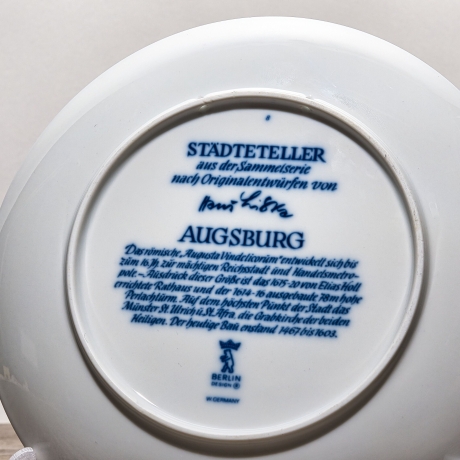 Sammelteller, Städteteller: Augsburg - Berlin Design - blaues Porzellan  - Made in Germany - mit Karton - 8D1