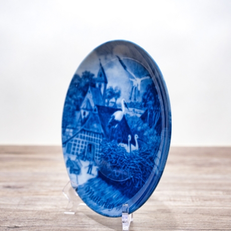 Sammelteller Muttertag: 1977 Storchenfamilie - Berlin Design - blaues Porzellan  - Made in West Germany - 19,5 cm - 8B3 - TOP Zustand