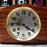 Küchenuhr, Tischuhr mit naturfreundlichem Palisanderfurnier und Funkuhrwerk DCF-77 aufbereitet, persönlich signiert, Einzelstück Zertifikat