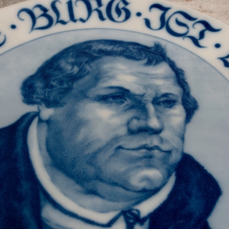 Sammelteller von 1917: 400 Jahre Martin Luther - Rosenthal Kunst Abteilung Selb Bavaria. Zustand 1A (8F)