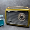 Kofferradio Akkord Motorette Filou L, Rockabilly fifties Style, generalüberholt, mit Netzteil für 110 und 220 Volt (weltweiter Einsatz)