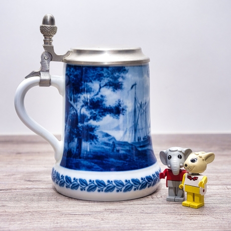 Sammelkrug Berlin Design - Serie: Jahresseidel - Kaub am Rhein - blaues Porzellan - Made in Germany - 9D3 - TOP Zustand