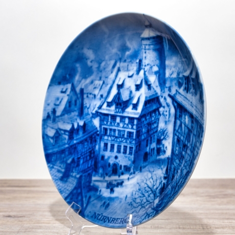 Sammelteller, Städteteller: Nürnberg - Berlin Design - blaues Porzellan  - Made in Germany - mit Karton - 8C2 - TOP Zustand
