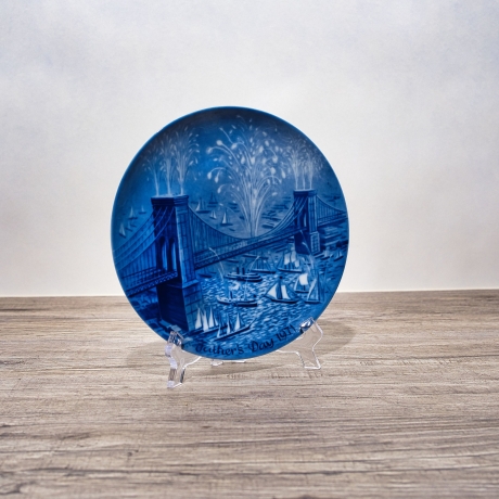 Sammelteller Father's day: 1971 - Brooklyn Bridge - Berlin Design - blaues Porzellan - Made in West Germany - 19,5 cm - 9E1 - TOP Zustand
