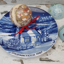 Weihnachtsteller - 1987: Die Wies bei Steingaden - von Bavaria - blaues Porzellan - 1A Zustand - TOP (8F)