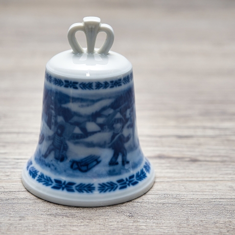 Weihnachtsglocke - Berlin Design - 1977 - blaues Porzellan - Made in Germany - 8D3 - TOP Zustand - limitiert