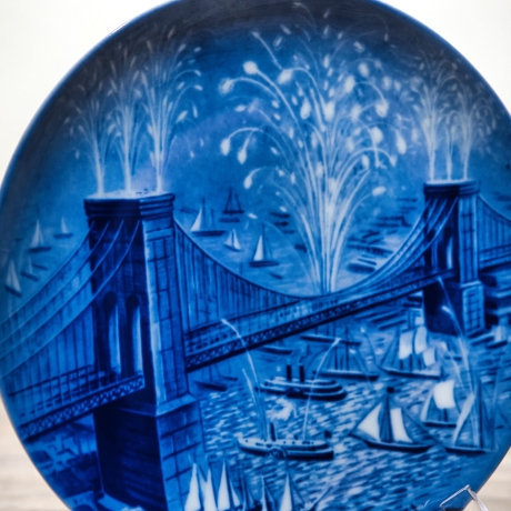 Sammelteller Father's day: 1971 - Brooklyn Bridge - Berlin Design - blaues Porzellan - Made in West Germany - 19,5 cm - 9E1 - TOP Zustand