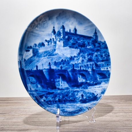 Sammelteller, Städteteller: Würzburg - Berlin Design - blaues Porzellan  - Made in Germany - mit Karton - 8D2 - TOP Zustand