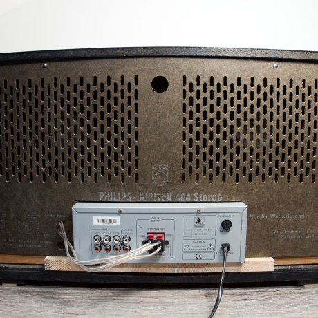 Röhrenradio Retromod: Philips Jupiter Stereo 404 mit modernem Karaoke Verstärker umgebaut inkl. moderner Monacor Speaker - Einzelstück