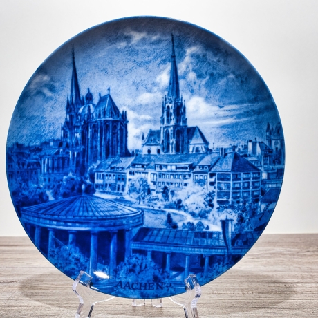 Sammelteller, Städteteller: Aachen - Berlin Design - blaues Porzellan  - Made in Germany - mit Karton - 8D1 - TOP Zustand