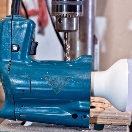 Vintage Bohrmaschine LESTO umgebaut zu einer außergewöhnlichen Handlampe -  Upcycling Handmade in Germany! Mit Zertifikat