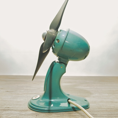Vintage Tisch Ventilator  - Progress W3 Aluminiumgehäuse im Stil der 50er Jahre, schöne türkise Farbe, generalüberholt. Top Zustand (9A)