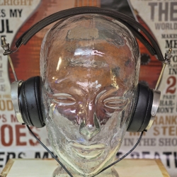 Kopfhörer Neufeldt&Kuhnke , Modell UR-2 aus ca. 1920, Kopfgröße XS-M, modern aufbereitet, mit Holzkiste, limitierte Auflage 5/200