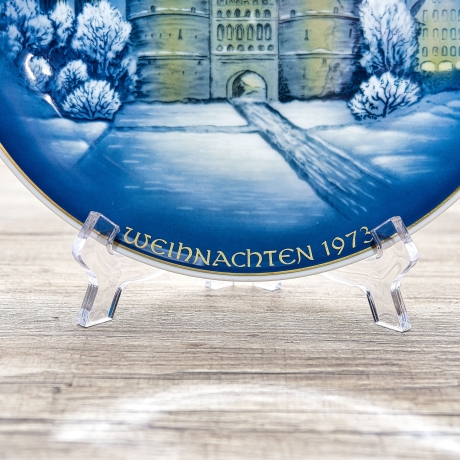 Rosenthal-Weihnachtsteller - 1973 - Motiv: Lübeck Holstentor - Entwurf von Georg Küspert - handbemalt - TOP Zustand - 9E3