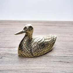 Charmante Messingente der 1970er oder 1980er Jahre mit fein gestaltetem Gefieder für stilvolle Akzente in Ihrem Zuhause I - H2