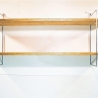 String Regal, Nuten Variante (Lübke, Vitsoe), vollständig restauriert, metallische Leitern, 2 Böden inklusive. HxBxT 40cm x 90cm x 20cm