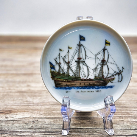 Untersetzer,Sammelteller von AK Kaiser Prozellan - Motiv: Ship in the East Indies 1620   -  10 cm - Made in Germany - 9B1