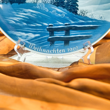 Rosenthal Weihnachts-Sammelteller - Entwurf Willi Hein - Motiv Heiligabend 1962 - handbemalt - 9E3