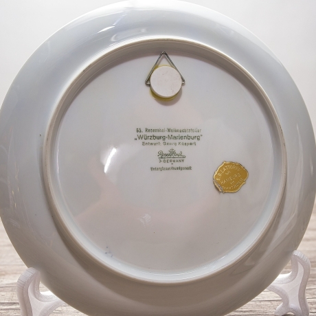 Rosenthal-Weihnachtsteller - 1974 - Entwurf Georg Küspert - Würzburg/Marienburg - Unterglasur- handbemalt - TOP Zustand - 9E3
