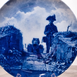 Sammelteller Berlin Design - Serie: Carl Spitzweg - Vorposten  - blaues Porzellan  - Auflage 5.000 - Made in Germany - 9E2 - TOP Zustand