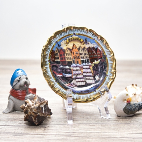 Sammelteller, Städteteller: Bergen - Original Nord Souvenir ©  - 11 cm  - farbenfroher Motivteller - 9B1