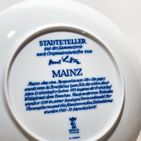 Sammelteller, Städteteller: Mainz - Berlin Design - blaues Porzellan  - Made in Germany - mit Karton - 8B2 - TOP Zustand